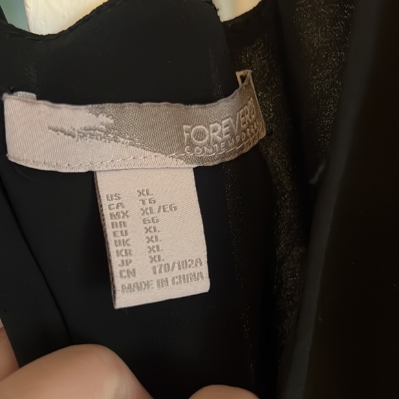 Forever 21 black tank top - Picture 3 of 3